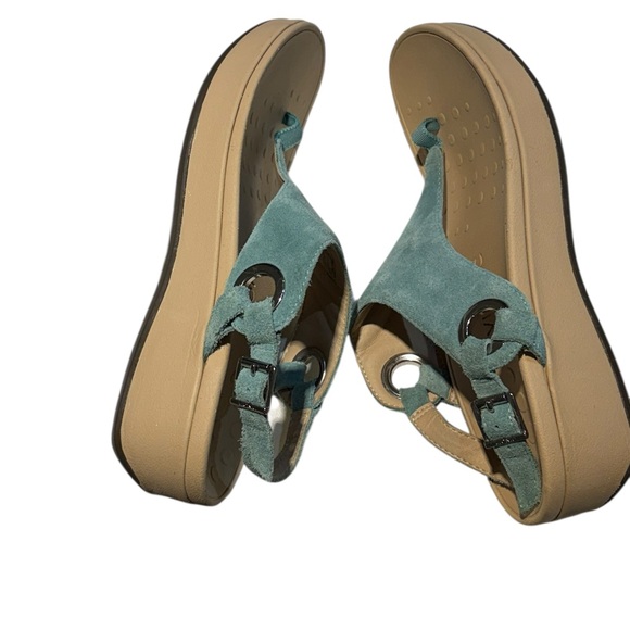 Vionic Jolie Teal and Tan Women's Sandals size 9 - Picture 7 of 10